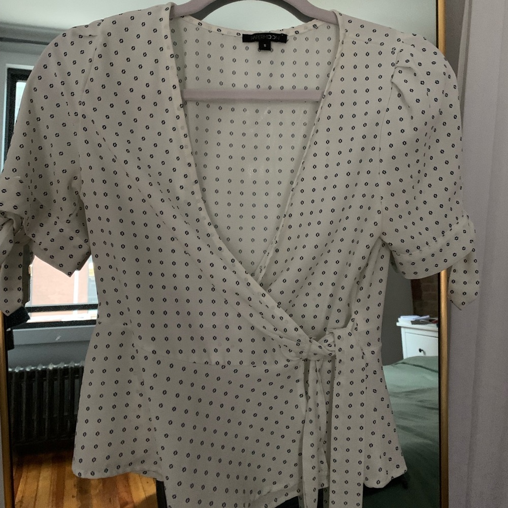Classy white patterned top